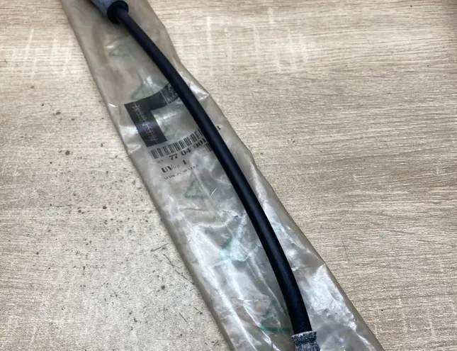 RENAULT Espace 1 generation (1984-1991) Fékvezeték 7704001948 34439149