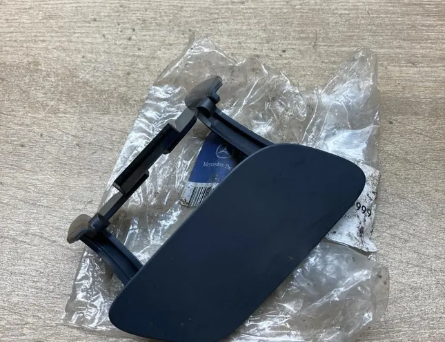 MERCEDES-BENZ GLA-Class X156 (2013-2020) Крышка омывателя фар правой стороны A1568801400 34287483