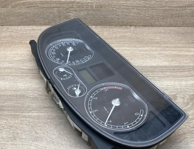 RENAULT Laguna 1 generation (1993-2001) Спидометр 8200291334 34422842