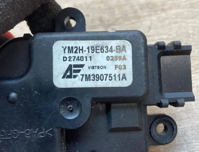 VOLKSWAGEN Sharan 1 generation (1995-2010) Клапаны управления внутренним подогревом 7M3907511A,YM2H19E634BA,D274011 34364775