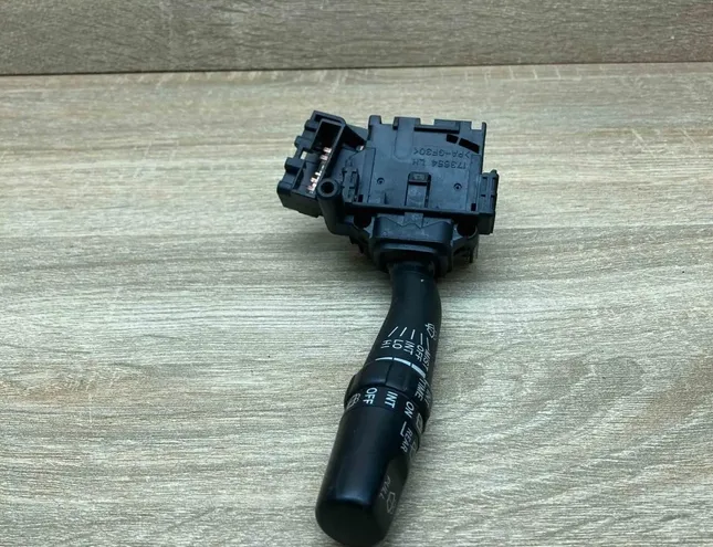 TOYOTA Avensis 2 generation (2002-2009) Ablaktörlő-szabályozó 8465205150,173654,L97 34306398