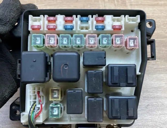 MAZDA Carol 4 generation (HB12S, HB22S) (1999-2004) Fuse box 379E08,339E13 34385768