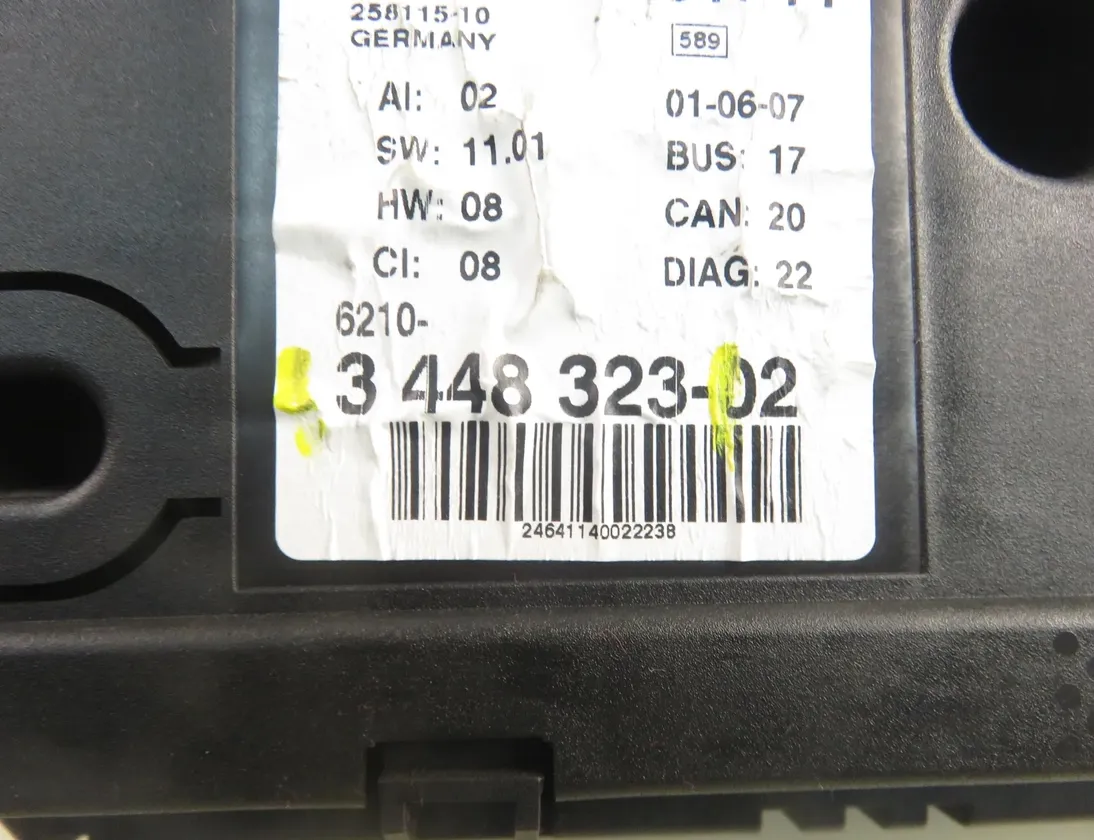 BMW X3 F25 (2010-2017) Спидометр 3448323 30436871