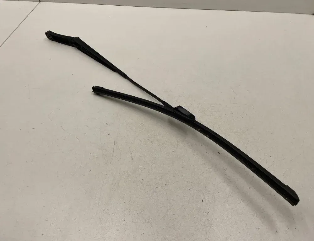 VOLKSWAGEN Tiguan 1 generation (2007-2017) Front Wiper Arms 34097655