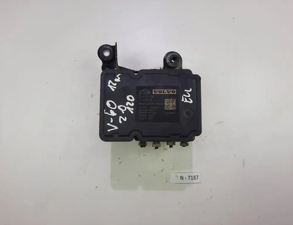 VOLVO V60 1 generation (2010-2020) ABS szivattyú 31329137 34118685