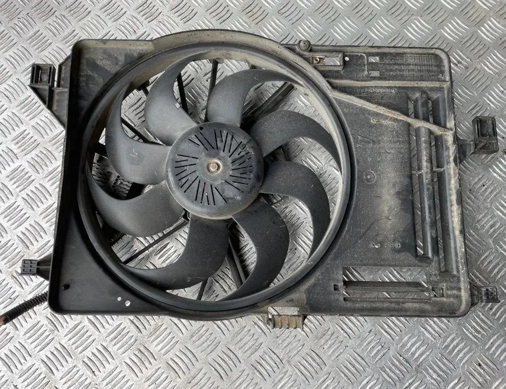 FORD C-Max 2 generation (2010-2019) Motorhűtő-ventilátor hűtője 28407553,CV618C607VA,C9G4A 34090011