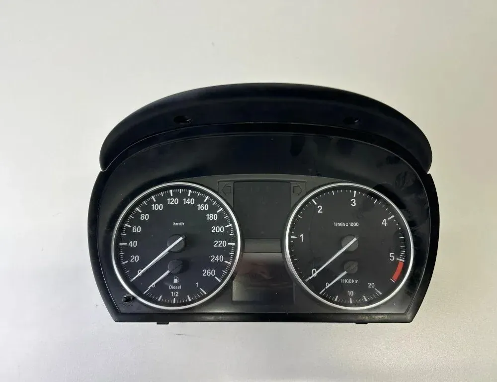 BMW 3 Series E90/E91/E92/E93 (2004-2013) Sebességmérő műszer 9242346,450351380,215462801 34082119