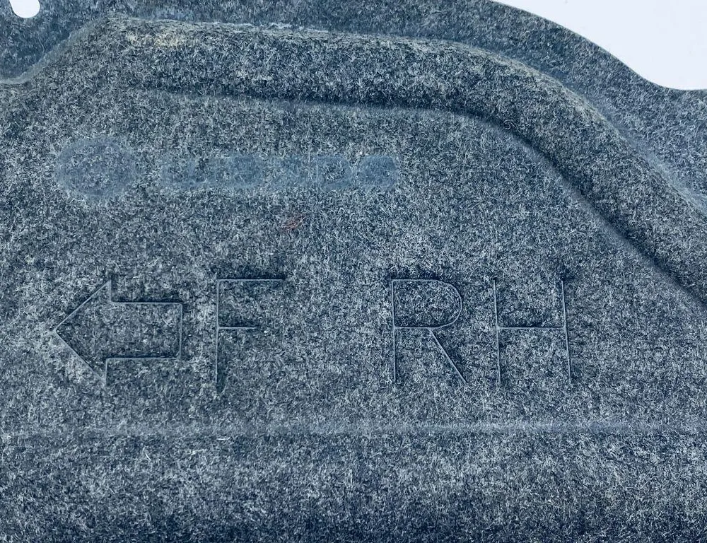 MAZDA CX-30 1 generation (2019-2023) Egyéb alvázvédő panel DFR5563P1 34832955