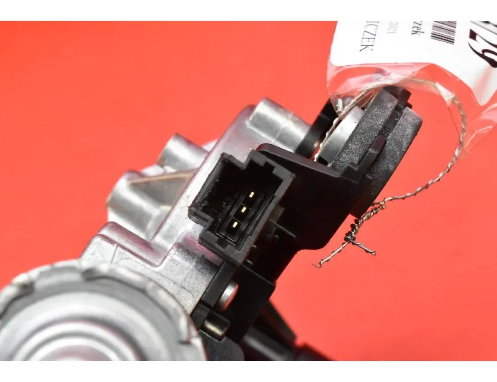 NISSAN Micra K14 (2017-2023) Csomagtérajtó ablaktörlő karja 287109757R 34830332