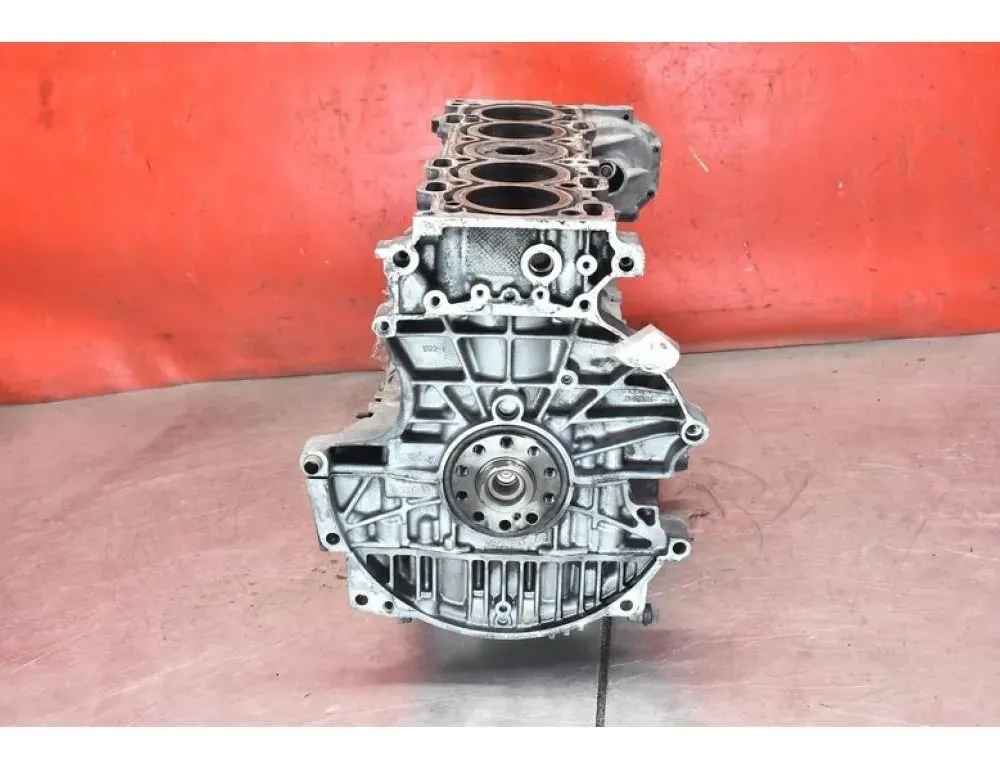 VOLVO XC90 1 generation (2002-2014) Motorblokk 30777889 22768792