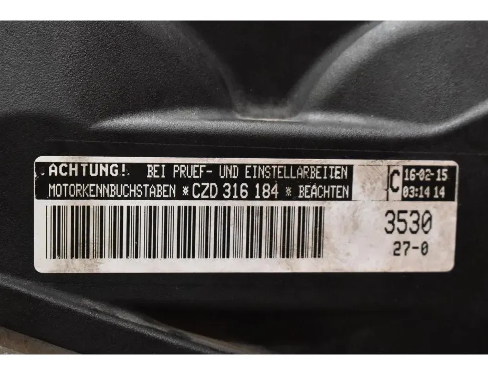 VOLKSWAGEN Golf 8 generation (2019-2023) Motor CZD 28158317