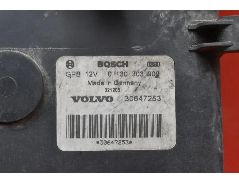 VOLVO S60 1 generation (2000-2009) Вентилятор диффузора 30647253 28185591