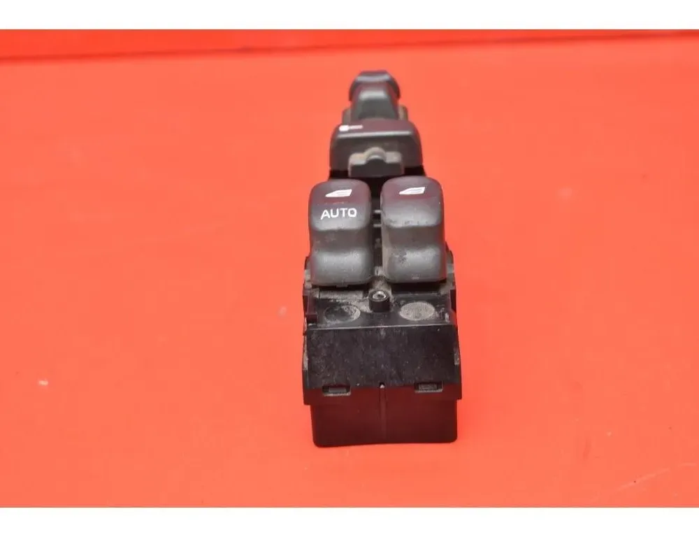 VOLVO V40 1 generation (1996-2004) Bal első ajtó ablakemelő gombja 30889749 30774603