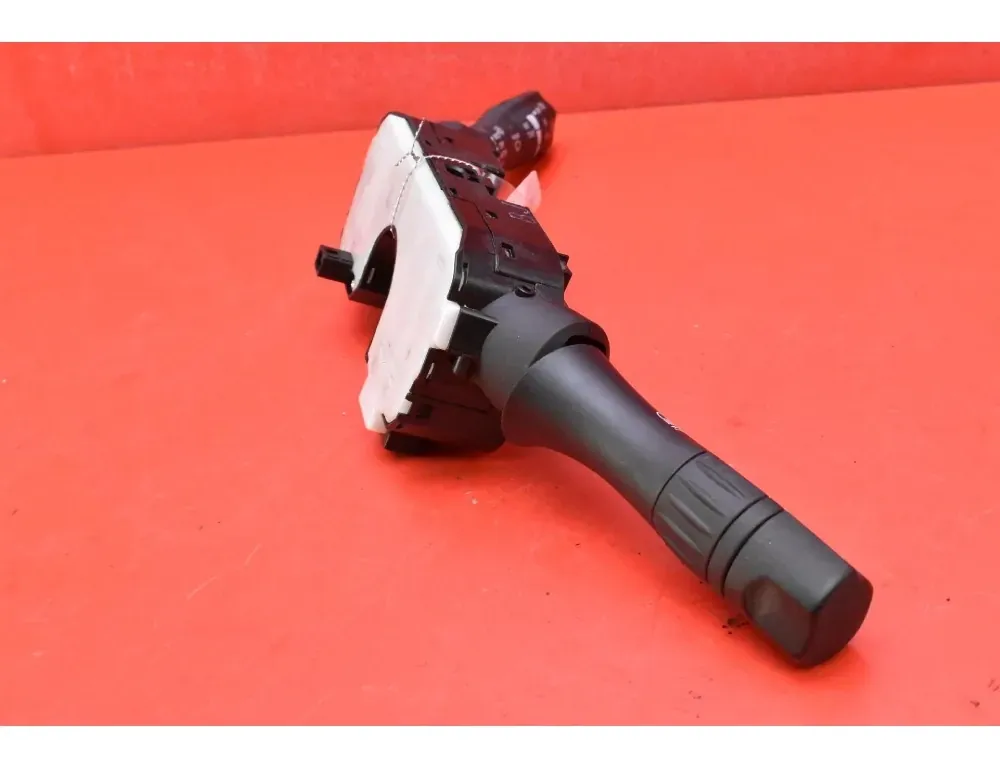 RENAULT Koleos 2 generation (2016-2023) Visszajelző ablaktörlő kapcsolókarja 33785088