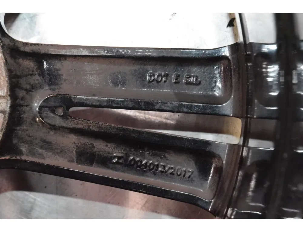 VOLKSWAGEN Passat B8 (2014-2023) Kerék 6NN601025D 34822093