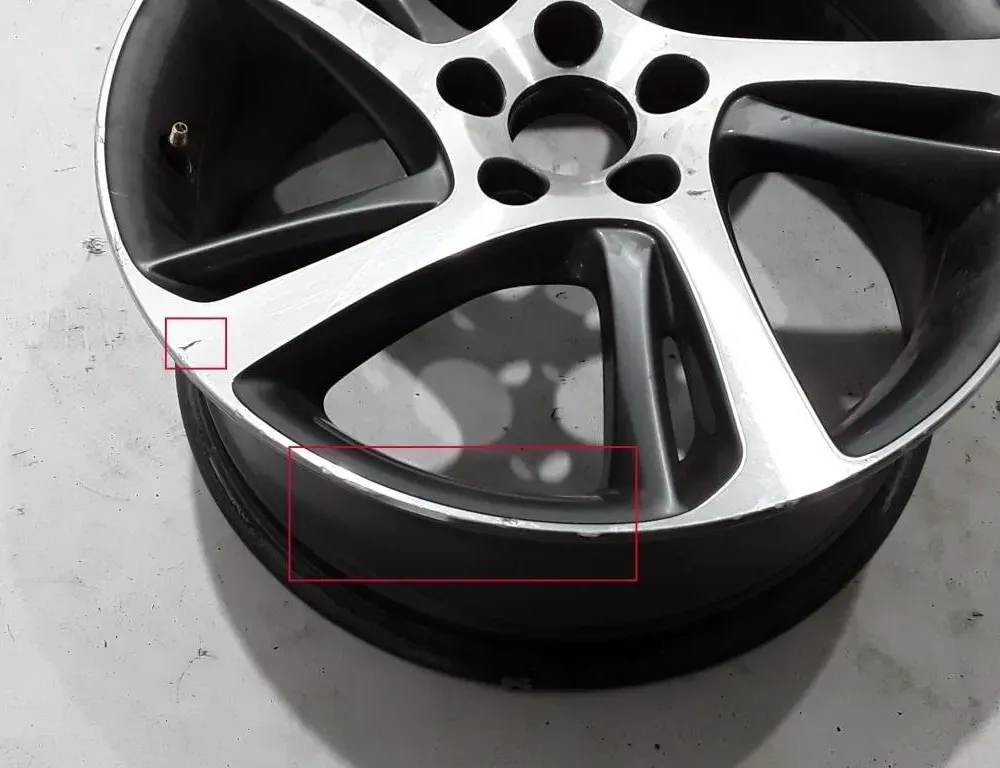 VOLVO V40 2 generation (2012-2020) Kerék 31302877 28145247