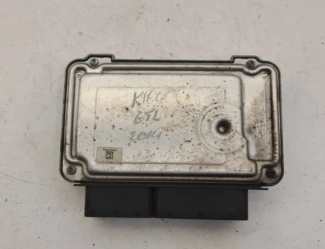 BMW K Központi vezérlőegység ECU CDI egység  8559224 32844249