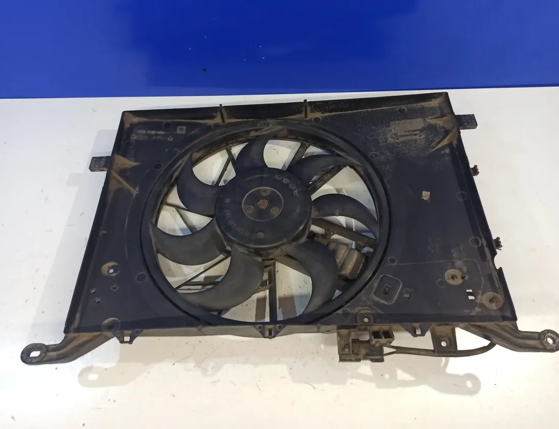 VOLVO S60 1 generation (2000-2009) Porlasztóventilátor 0130303909,30680547,8623734,8666206,8651136,30636445 21051289