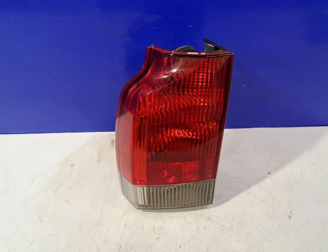 VOLVO V70 2 generation (2000-2008) Bal hátsó lámpa 9154497,9154501,9474848 34832041