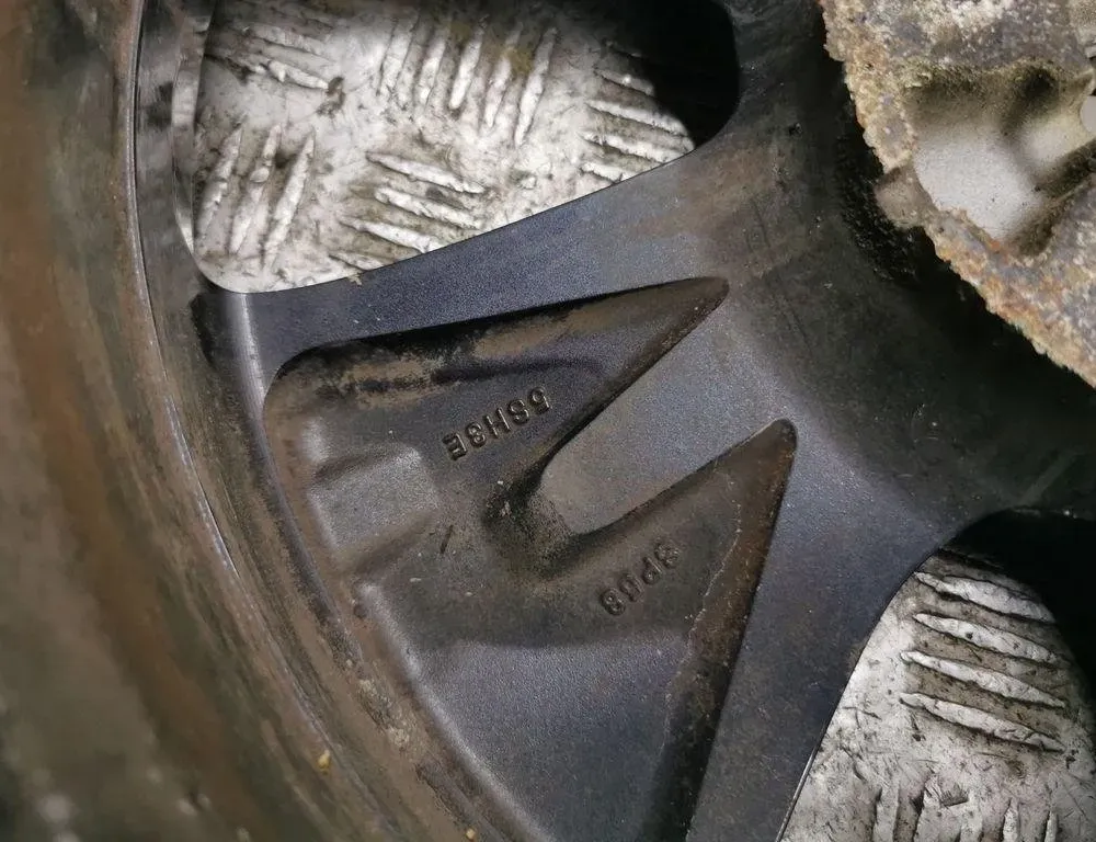 NISSAN Leaf 2 generation (2017-2023) Kerék 5SH3E 31050764