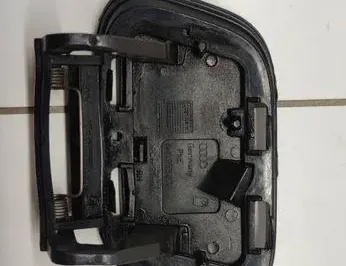 AUDI A4 B8/8K (2011-2016) Right Side Headlight Washer Cover Cap 8K0955276 33331830