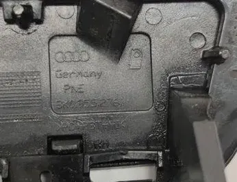 AUDI A4 B8/8K (2011-2016) Right Side Headlight Washer Cover Cap 8K0955276 33331830