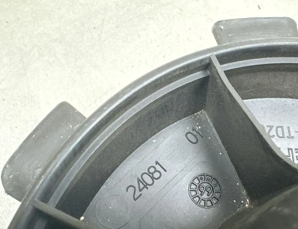 PEUGEOT 306 1 generation (1993-2002) Belső hűsugárzó 2408101 31356108