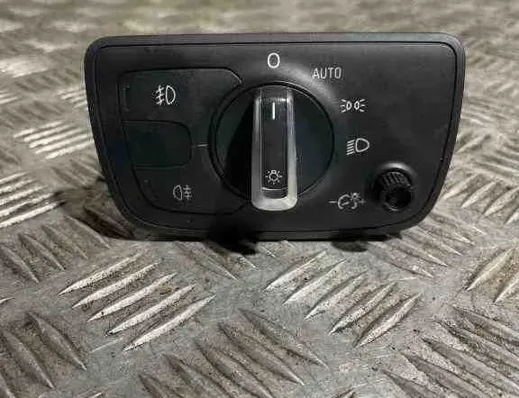 AUDI A6 C6/4F (2004-2011) Fényszórókapcsoló vezérlőegysége 4G0941531 32460331