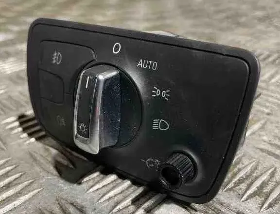 AUDI A6 C6/4F (2004-2011) Fényszórókapcsoló vezérlőegysége 4G0941531 32460331