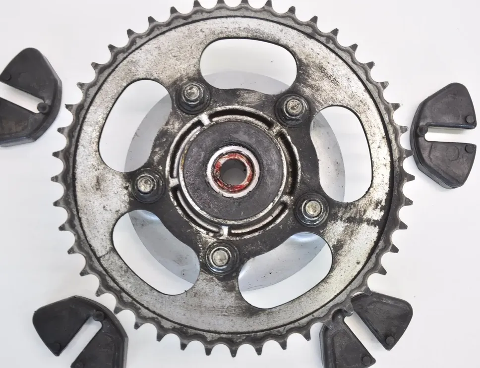 SUZUKI SV Hátsó lánckerék szállítási csomópontja 10848853