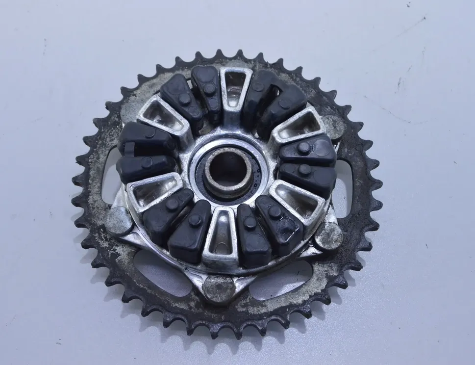 HONDA CBR (1983-2016) Hátsó lánckerék szállítási csomópontja 12510625