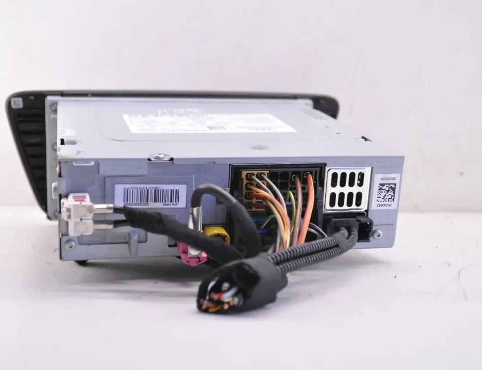 AUDI Q3 8U (2011-2020) Zenelejátszó GPS-szel 8U0035183C 34831112