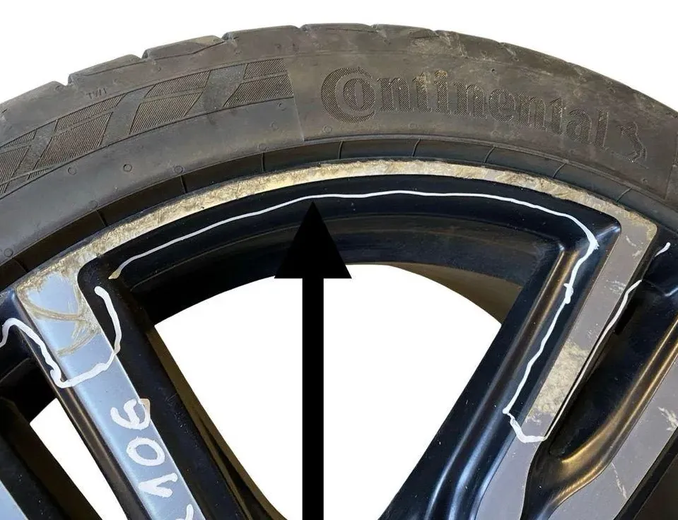 VOLVO V40 2 generation (2012-2020) Kerék 31423873 34828391