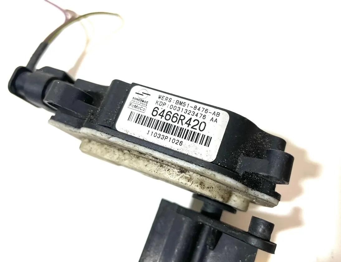 FORD Mondeo 4 generation (2007-2015) Motorhűtő-ventilátor hűtője 6466R420 30149889