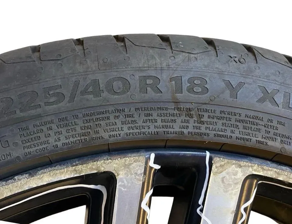 VOLVO V40 2 generation (2012-2020) Kerék 31423873 34828391