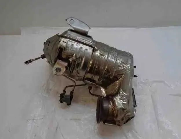 RENAULT Captur 1 generation (2013-2019) Katalizátor 208A01380R 32494958