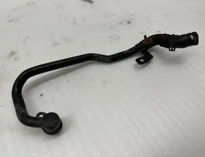 AUDI A3 8V (2012-2020) Coolant Hose Pipe 04L121065AJ 22198134