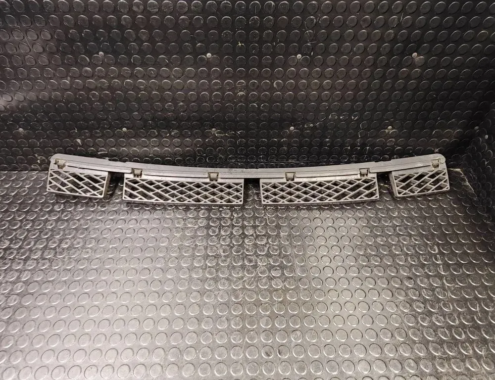 VOLKSWAGEN Touareg 2 generation (2010-2018) Rear Left Bumper Bracket 7P6807863,7P6807863A 33173339