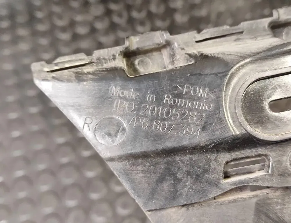 VOLKSWAGEN Touareg 2 generation (2010-2018) Держатель заднего бампера правый 7P6807394A 33173363