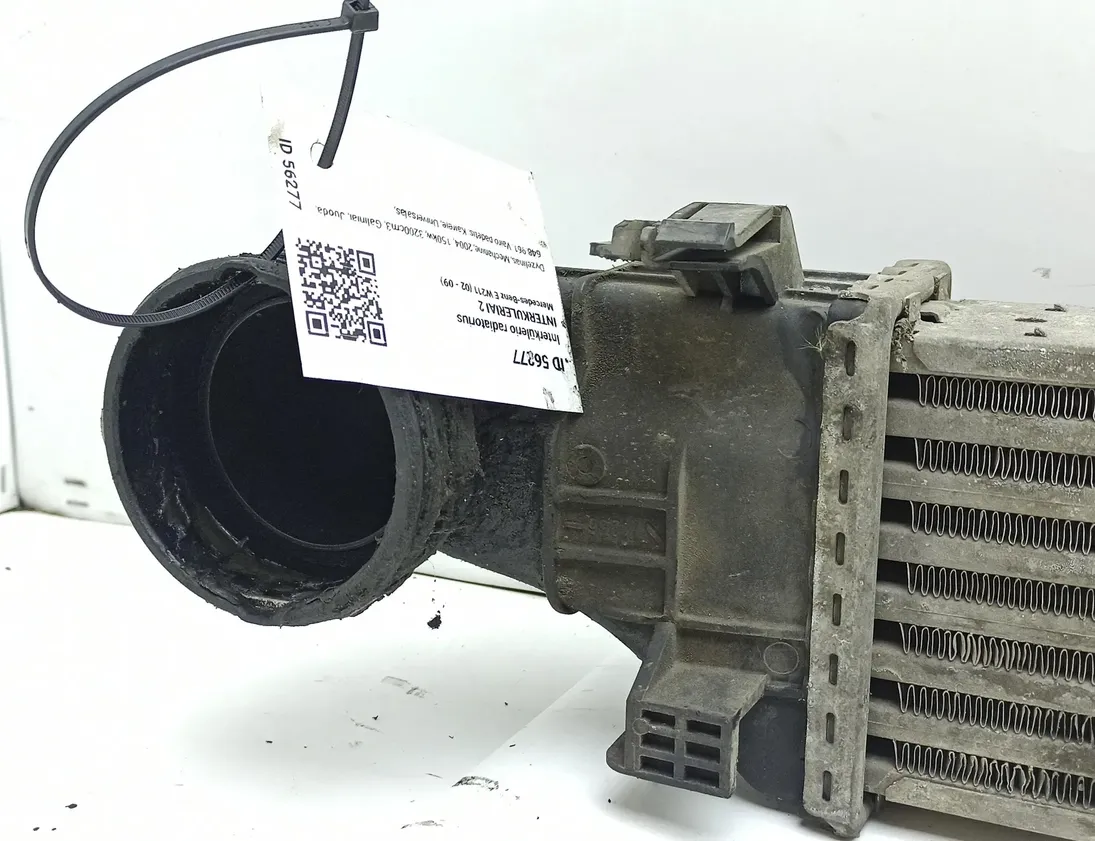 MERCEDES-BENZ E-Class W211/S211 (2002-2009) Feltöltőlevegő-hűtőrács A2115001102 30247053