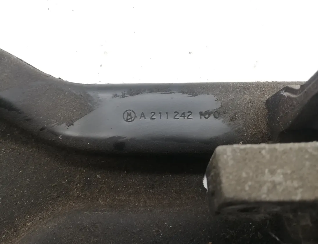 MERCEDES-BENZ E-Class W211/S211 (2002-2009) Sebességváltó-szerelőkonzol A2112421001 11497329