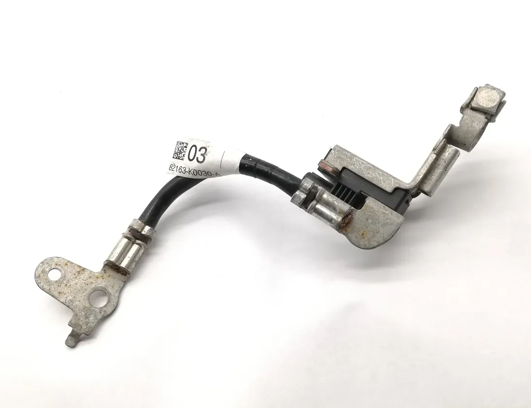 TOYOTA Yaris 4 generation (2020-2023) Akkumulátorkábel-végek 82163-K0030-A 24247791