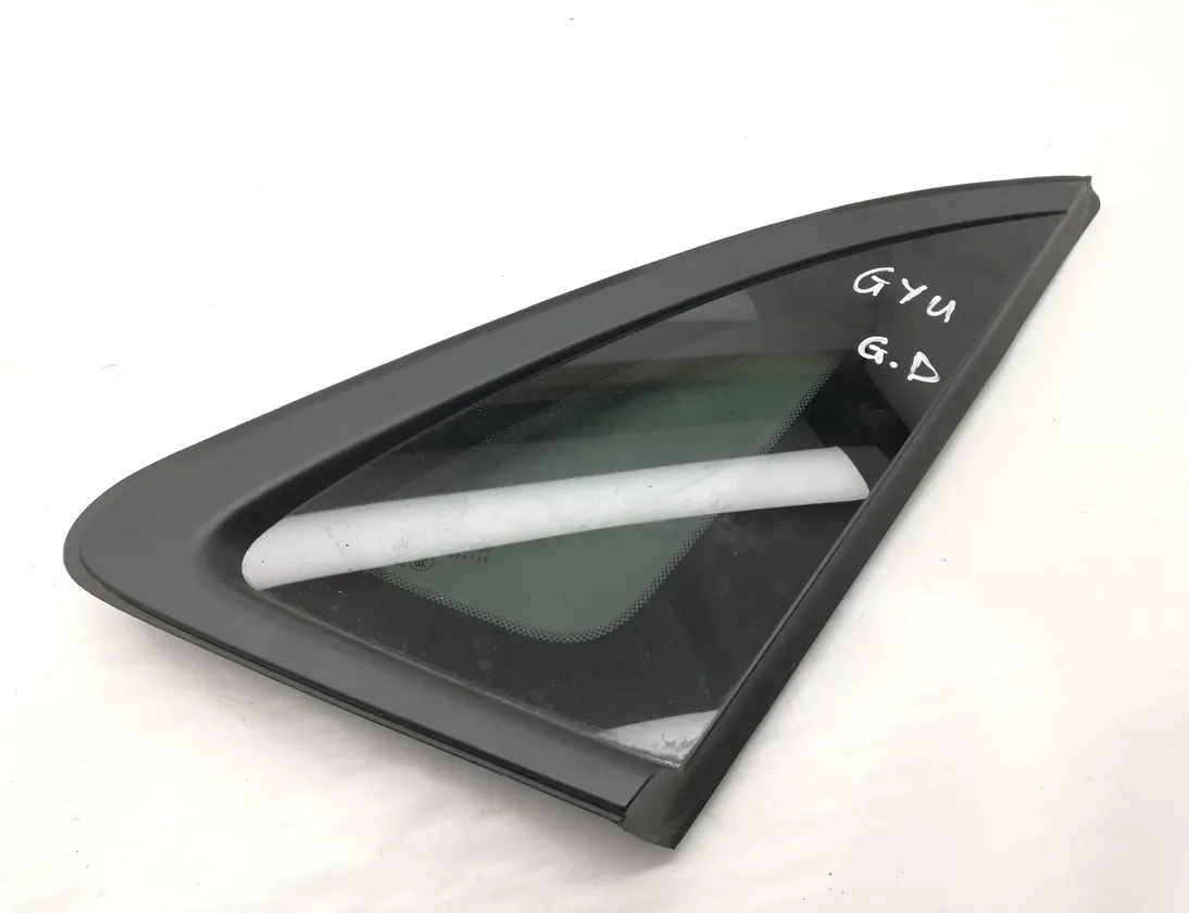 HYUNDAI Kona 1 generation (2017-2024) Jobb hátsó ablak 34832298