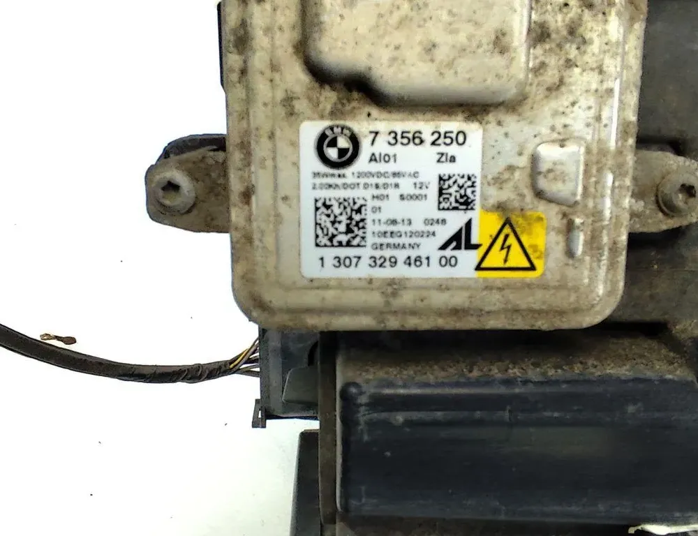 BMW X3 F25 (2010-2017) Front Right Headlight 7217296 33399938