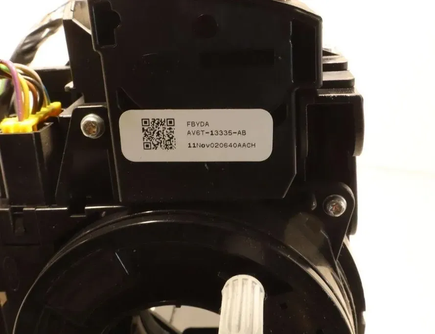 FORD C-Max 2 generation (2010-2019) Fényszórókapcsoló vezérlőegysége 32943246