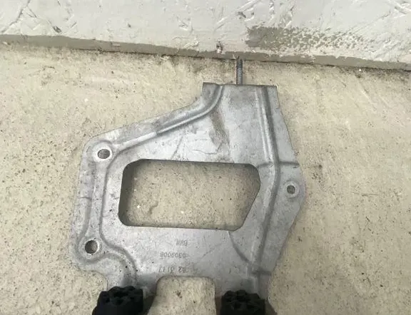 BMW 5 Series G30/G31 (2016-2023) Elülső vég alkatrészkészlet 34137820