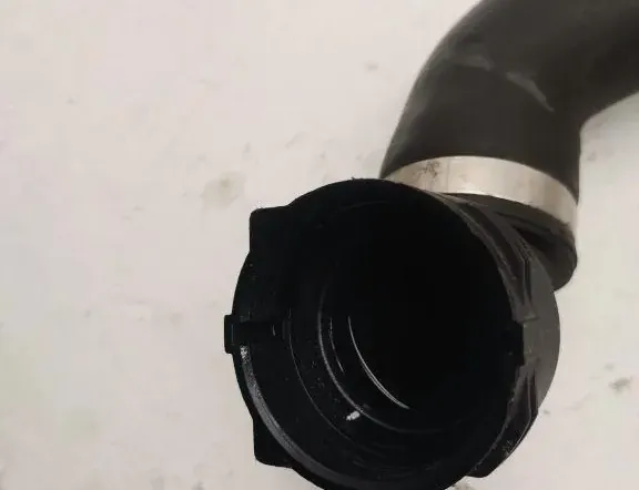 MERCEDES-BENZ GLC X253 (2015-2024) Шланги охлаждающей жидкости A2535019282 33190378