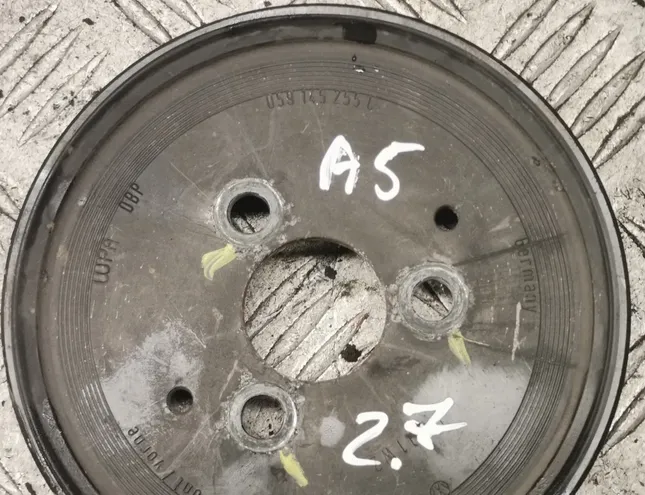 AUDI A5 8T (2007-2016) Szervoszivattyú szíjtárcsája 059145255c 34832495