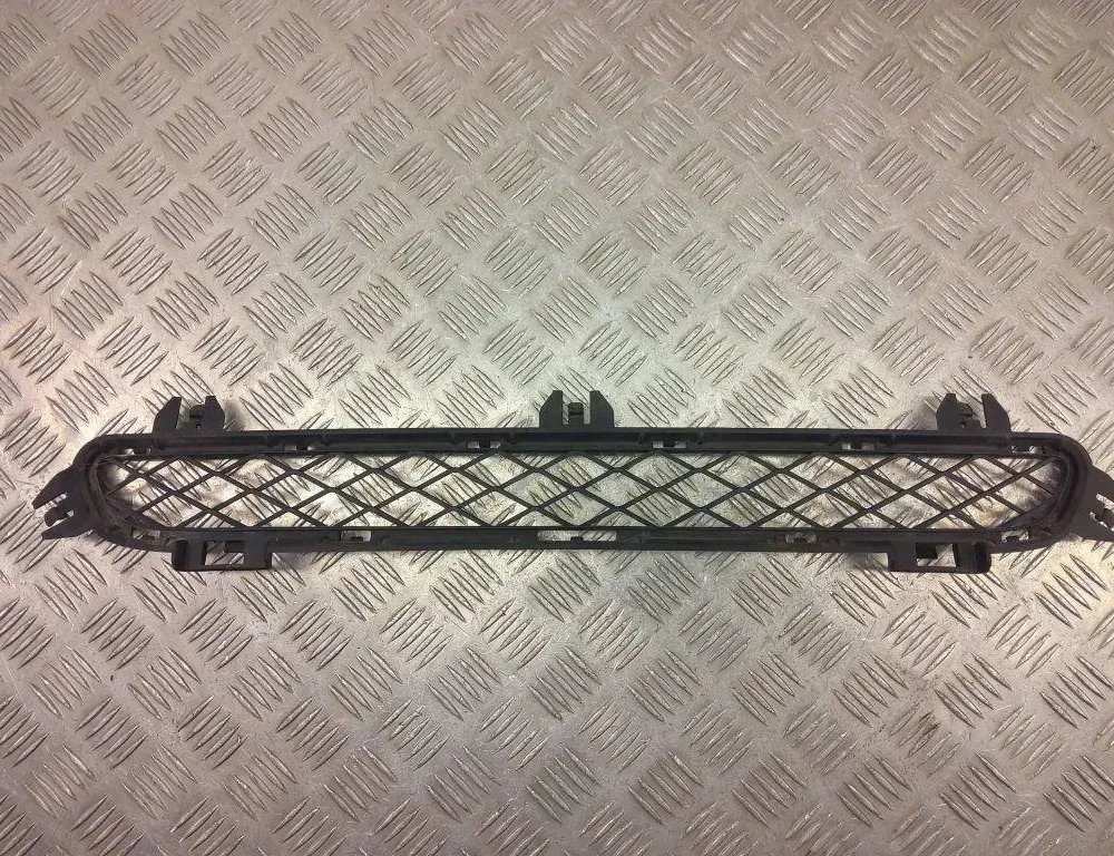BMW X3 F25 (2010-2017) Elülső alsó rács 7210466 31003061