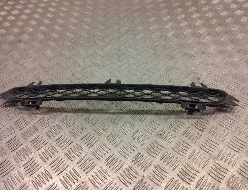 BMW X3 F25 (2010-2017) Elülső alsó rács 7210466 31003061
